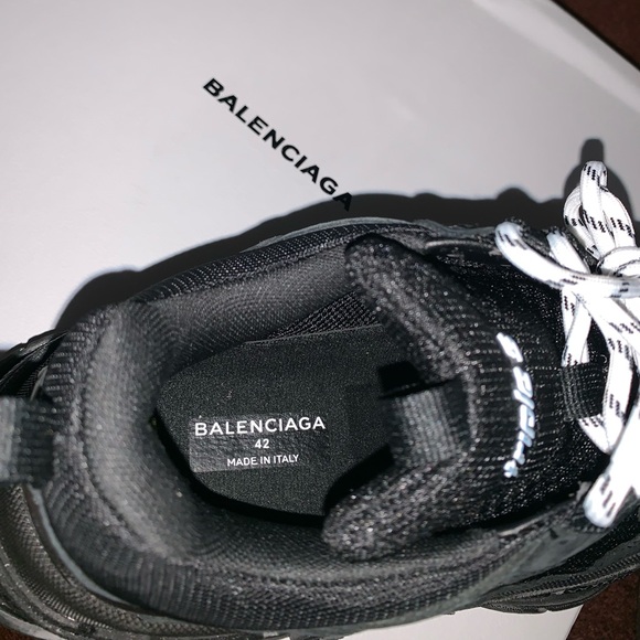 Balenciaga Triple S - Picture 4 of 6